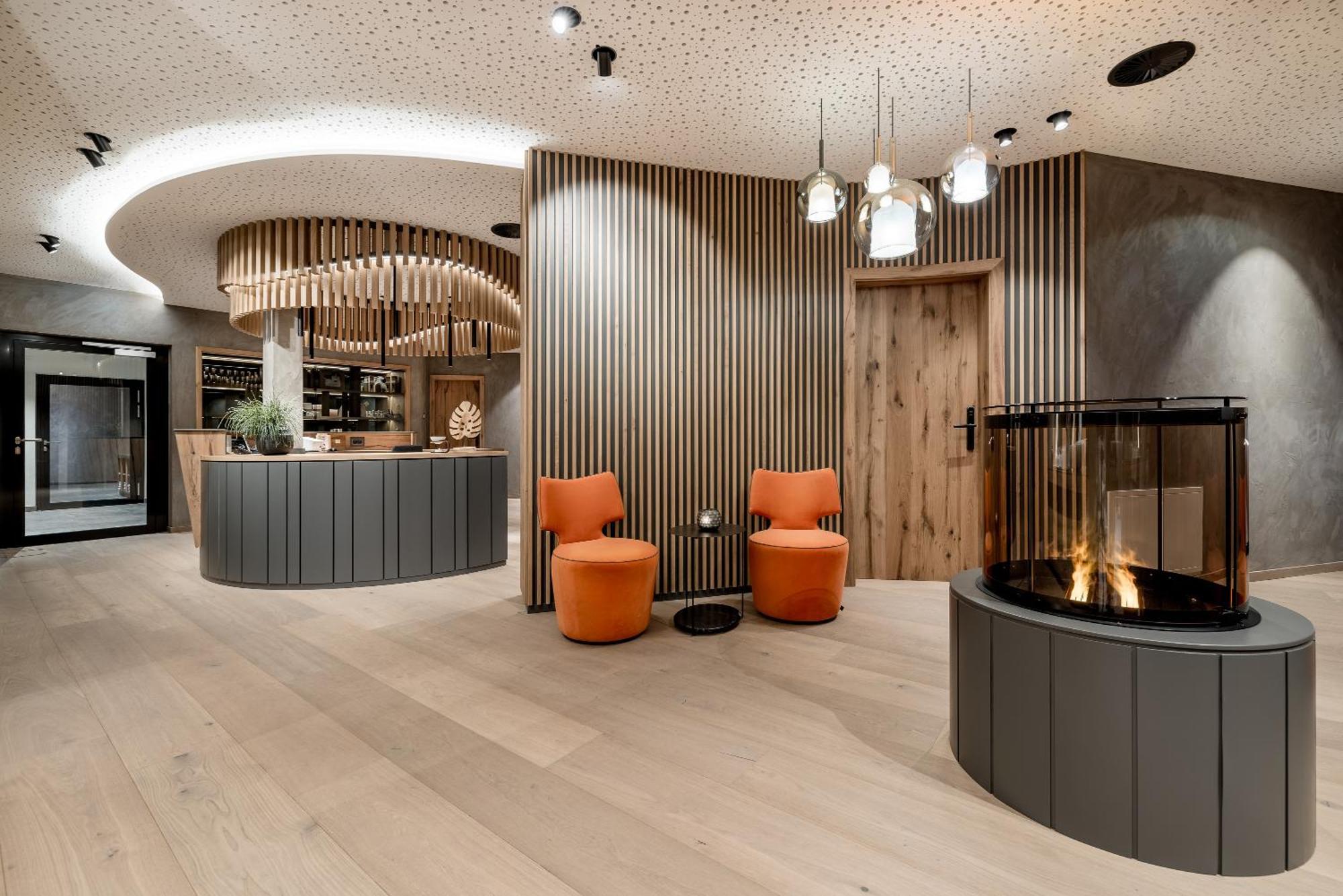 - Alpine . Luxury . Life Hotel 5*