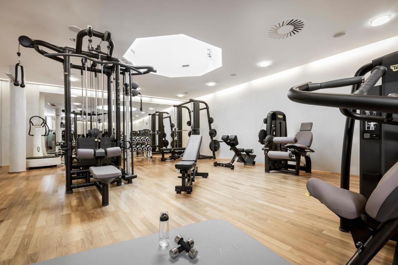 Hotel Das Central - Alpine . Luxury . Life Solden